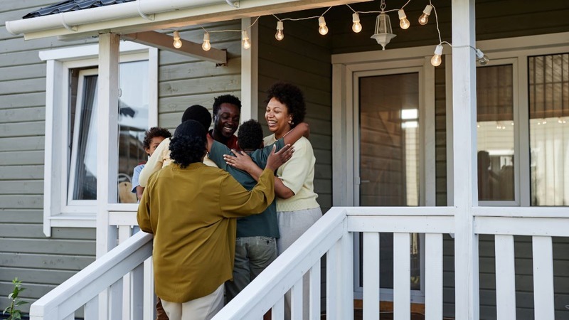housewarming-traditions around the world