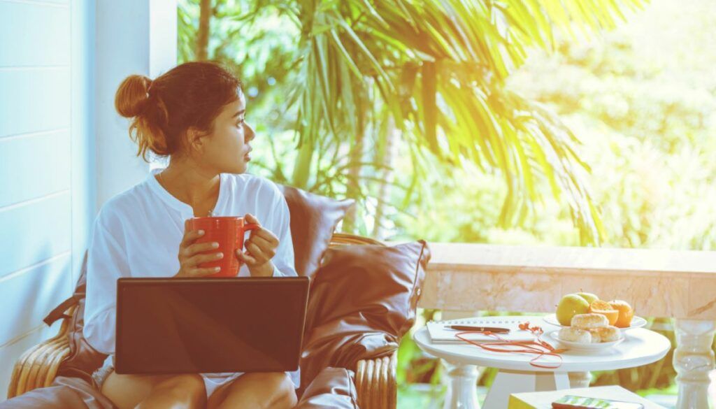 best gifts for nomads