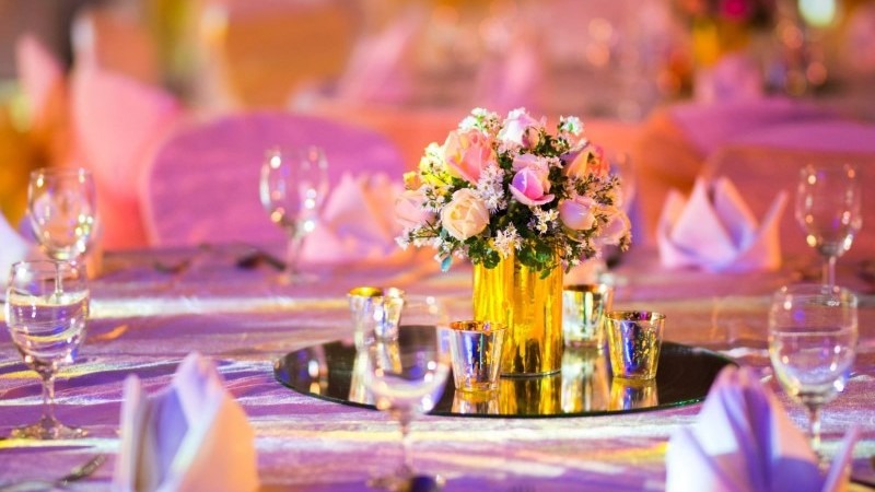 Table Holographic Party Decorations