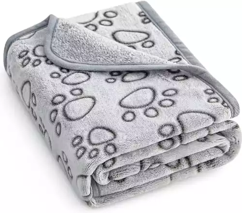 Premium Soft Dog Blanket with Cute Paw Print