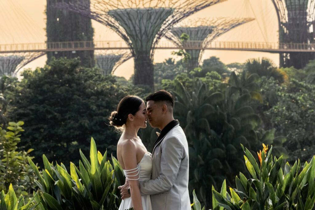 Singaporean wedding traditions