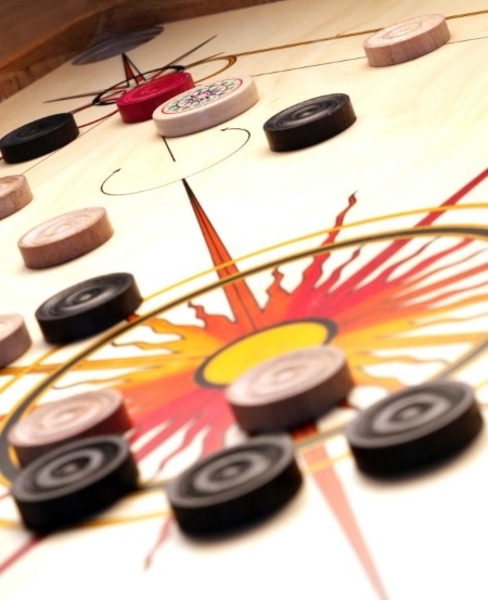 carrom game in the Middle East